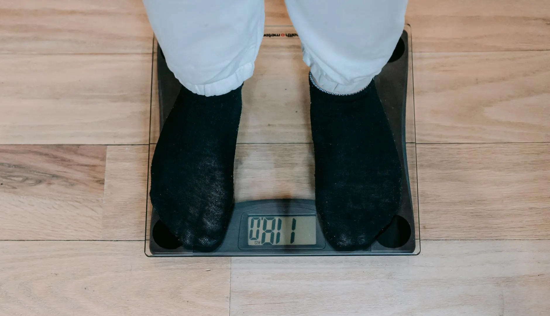 不锈钢保温杯与运动水壶材质工艺对比及选购建议
