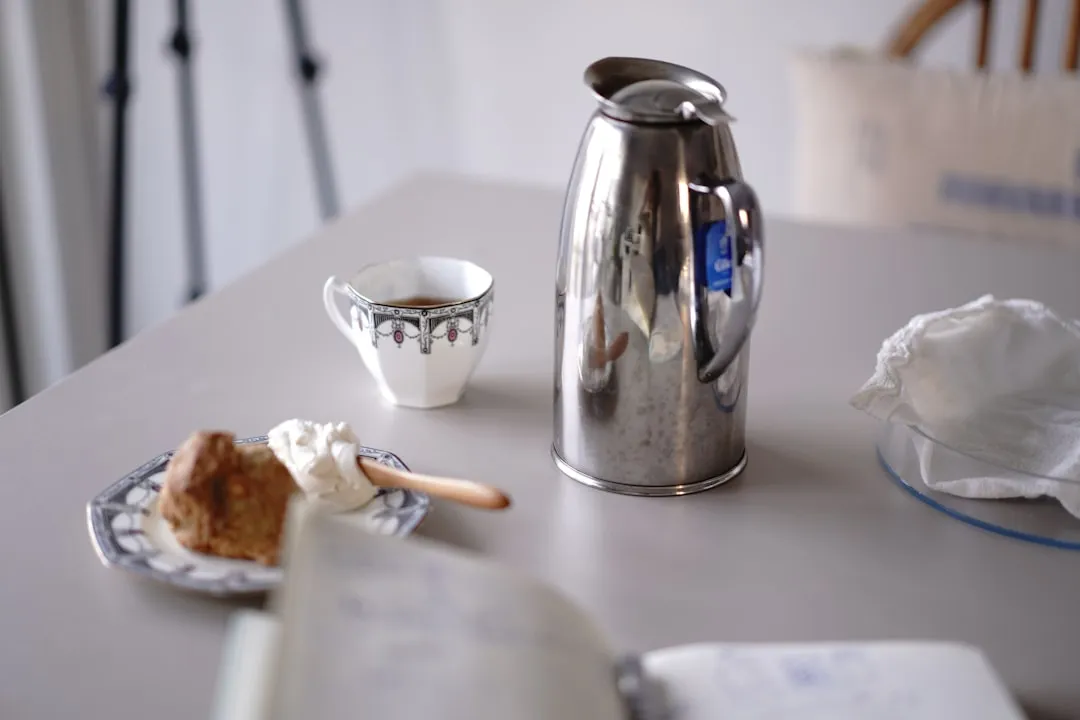 企业礼品定制杯具选型指南：从保温杯到马克杯的搭配方案正文配图 2