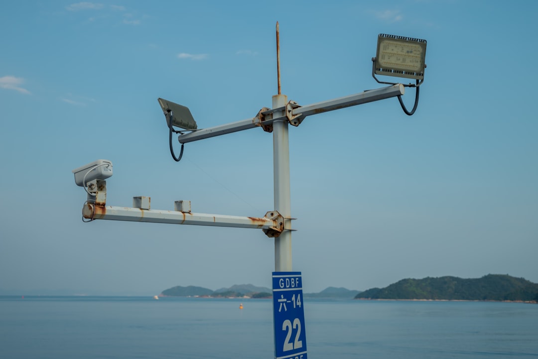 不锈钢保温杯内胆材质选型对比及保温性能实测分析