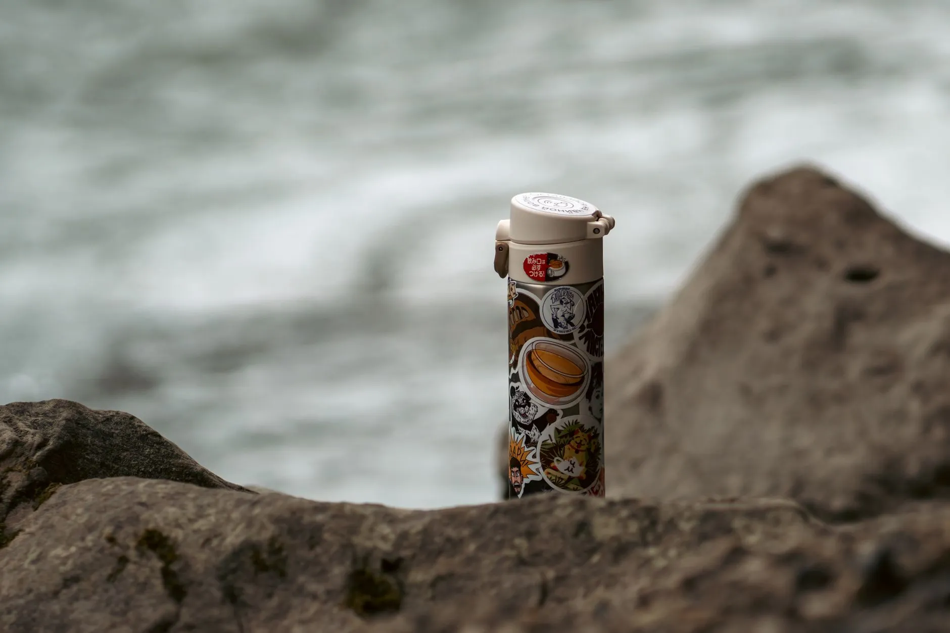 咖啡杯、玻璃杯与马克杯对比:办公场景下不同材质杯具的适用性分析正文配图 1